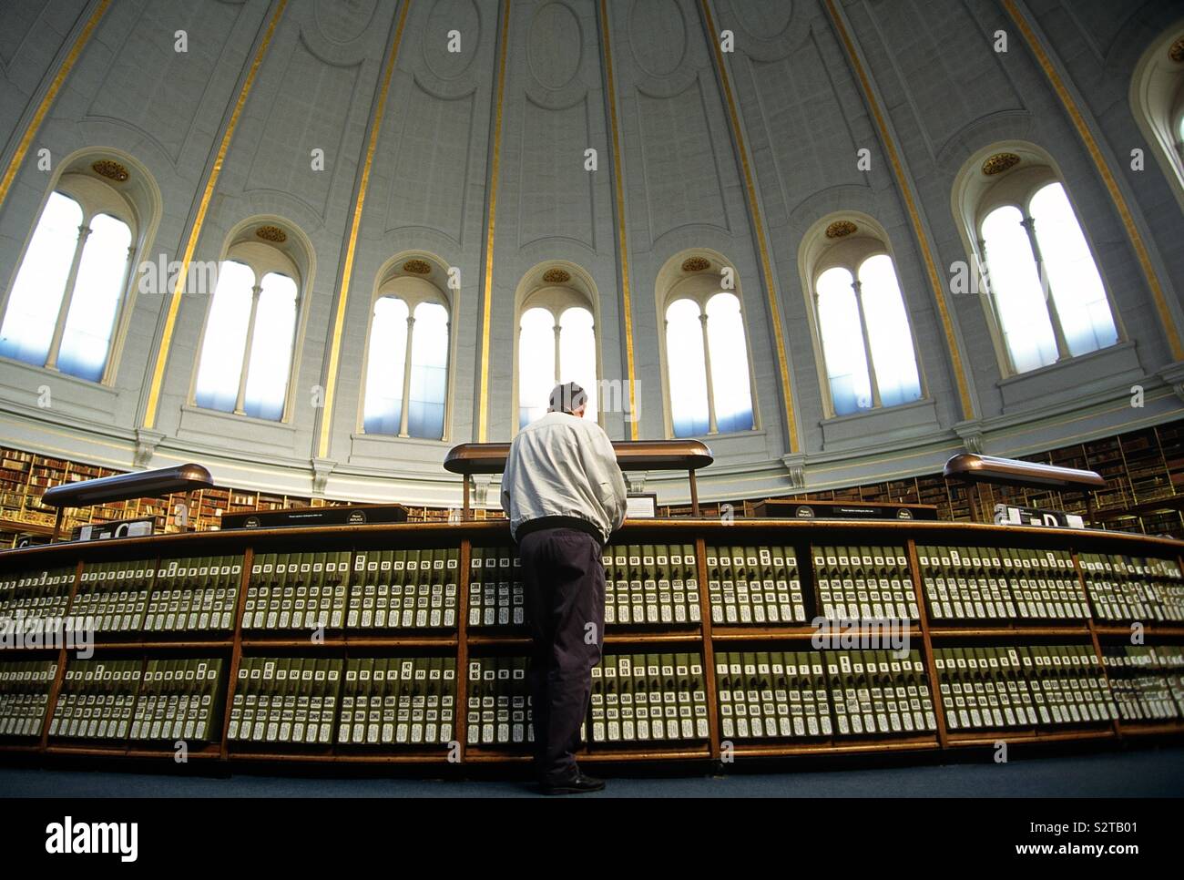Original British library reading room Stock Photo Alamy