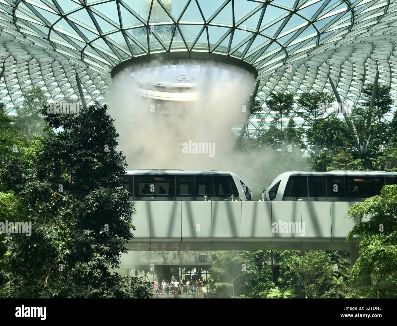 Singapore changi airport hi-res stock photography and images - Alamy