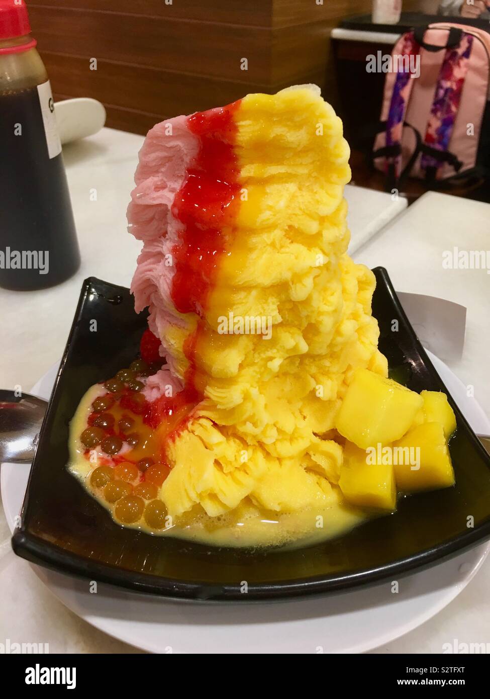 Dessert mango and strawberry flavoured ice Kachang Stock Photo