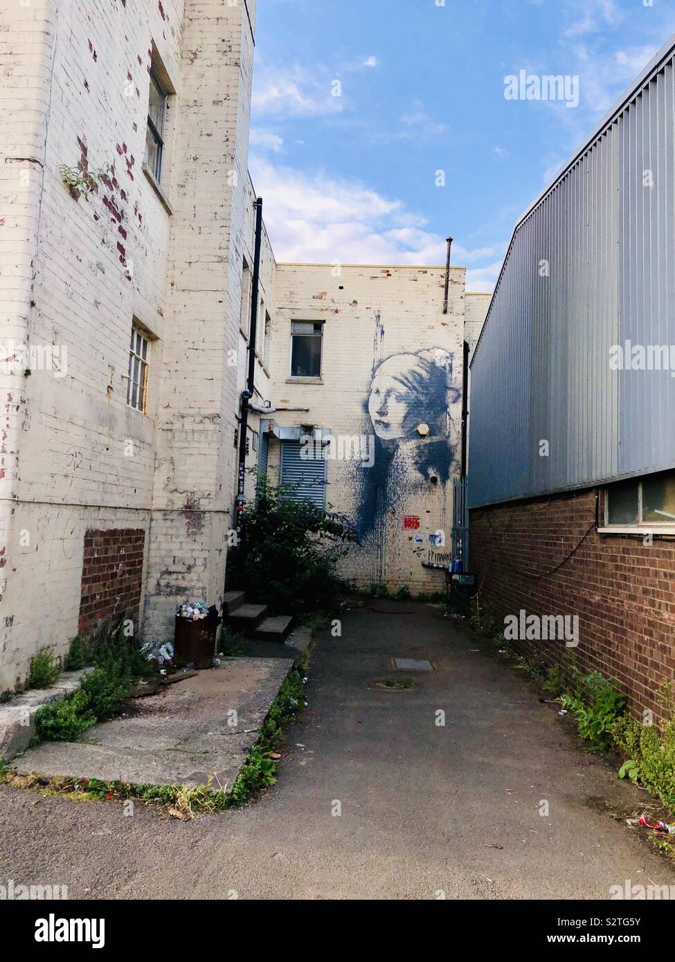 Street art in Bristol Stock Photo - Alamy