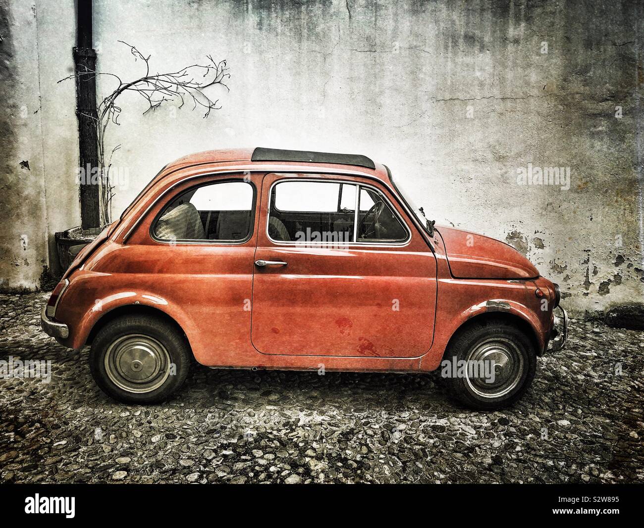 Old fiat car parked on street hi-res stock photography and images - Alamy