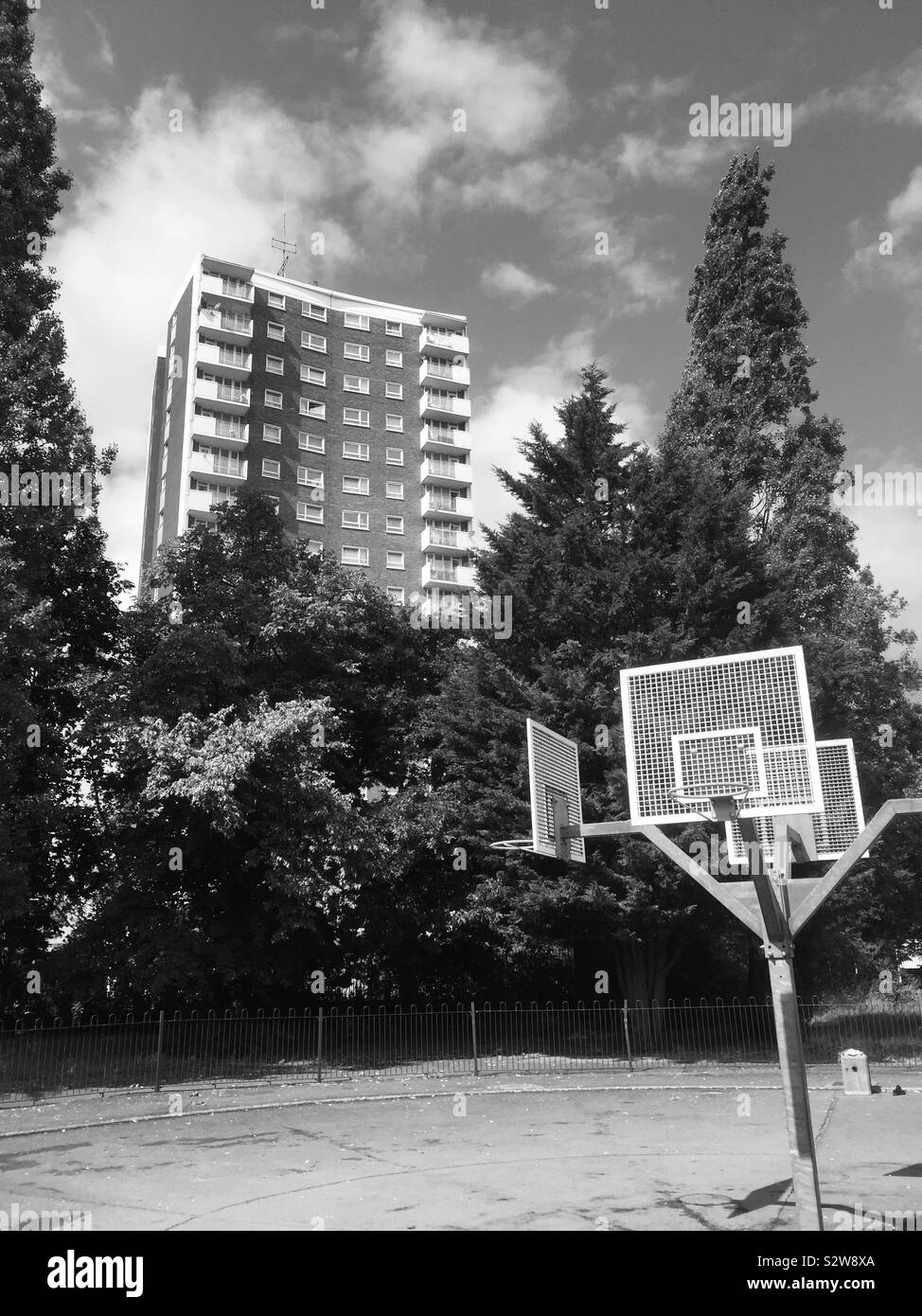 Black and white Lewisham Park basketball, Lewisham, london, England, August 2019 Stock Photo