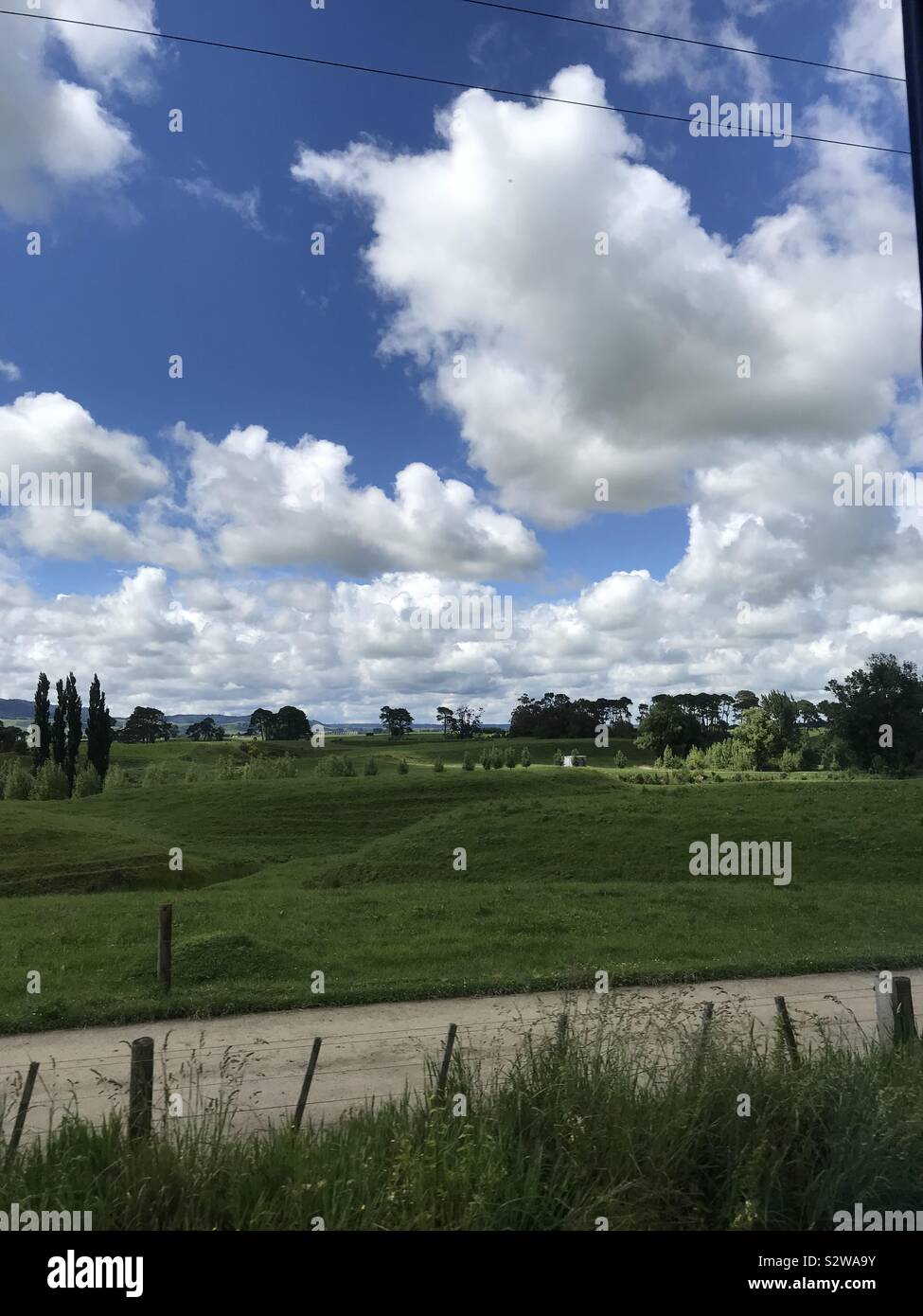 Breathtaking countryside hi-res stock photography and images - Alamy
