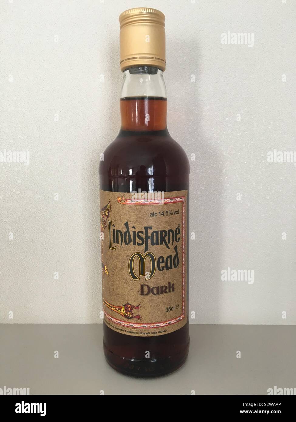 Bottle of lindisfarne mead hires stock photography and images Alamy