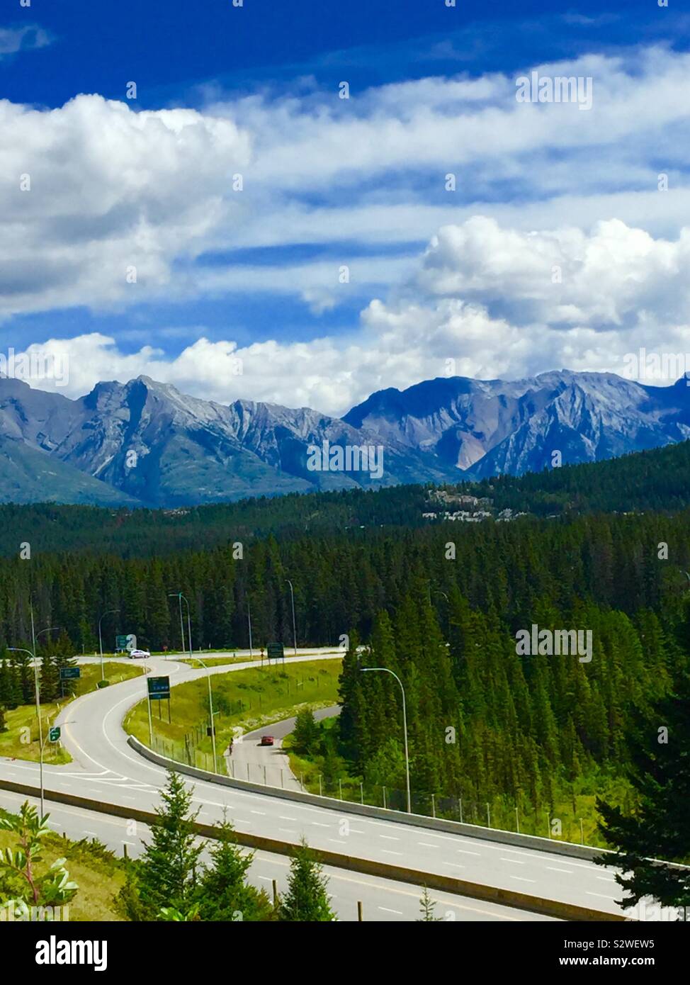 Banff National Park, Canadian Rockies, from the Juniper Hotel patio ...