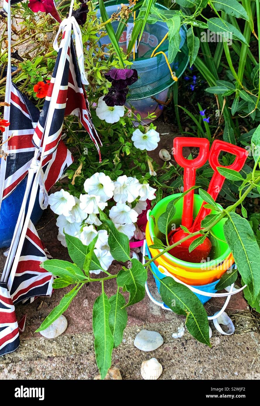 Union jack flowers hires stock photography and images Alamy