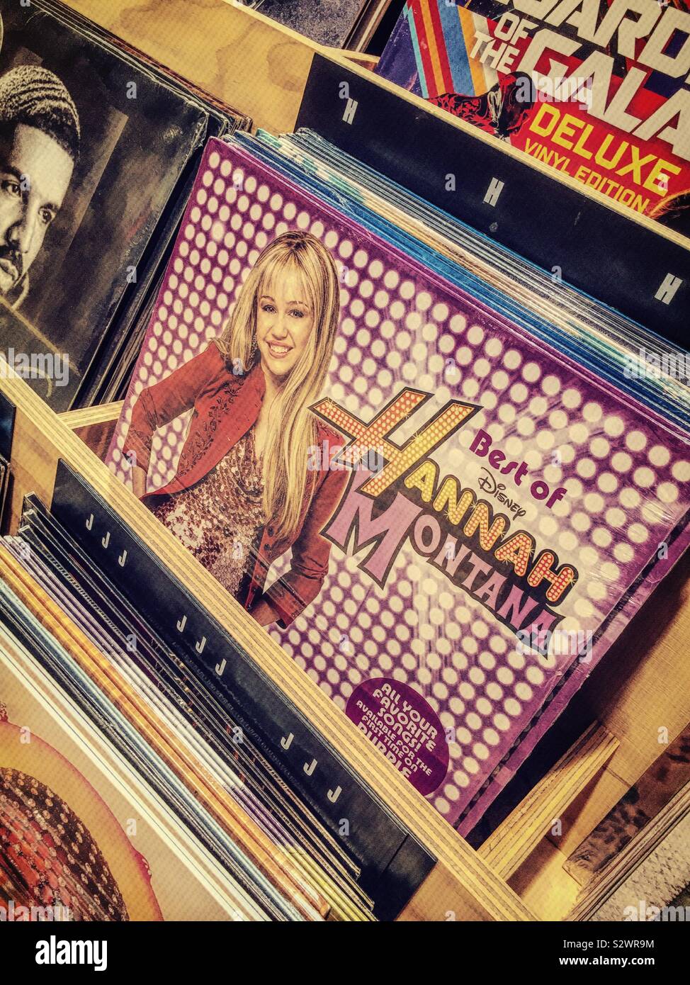 Hannah Montana High Resolution Stock Photography And Images Alamy Hannah Montana High Resolution Stock Photography And Images Alamy