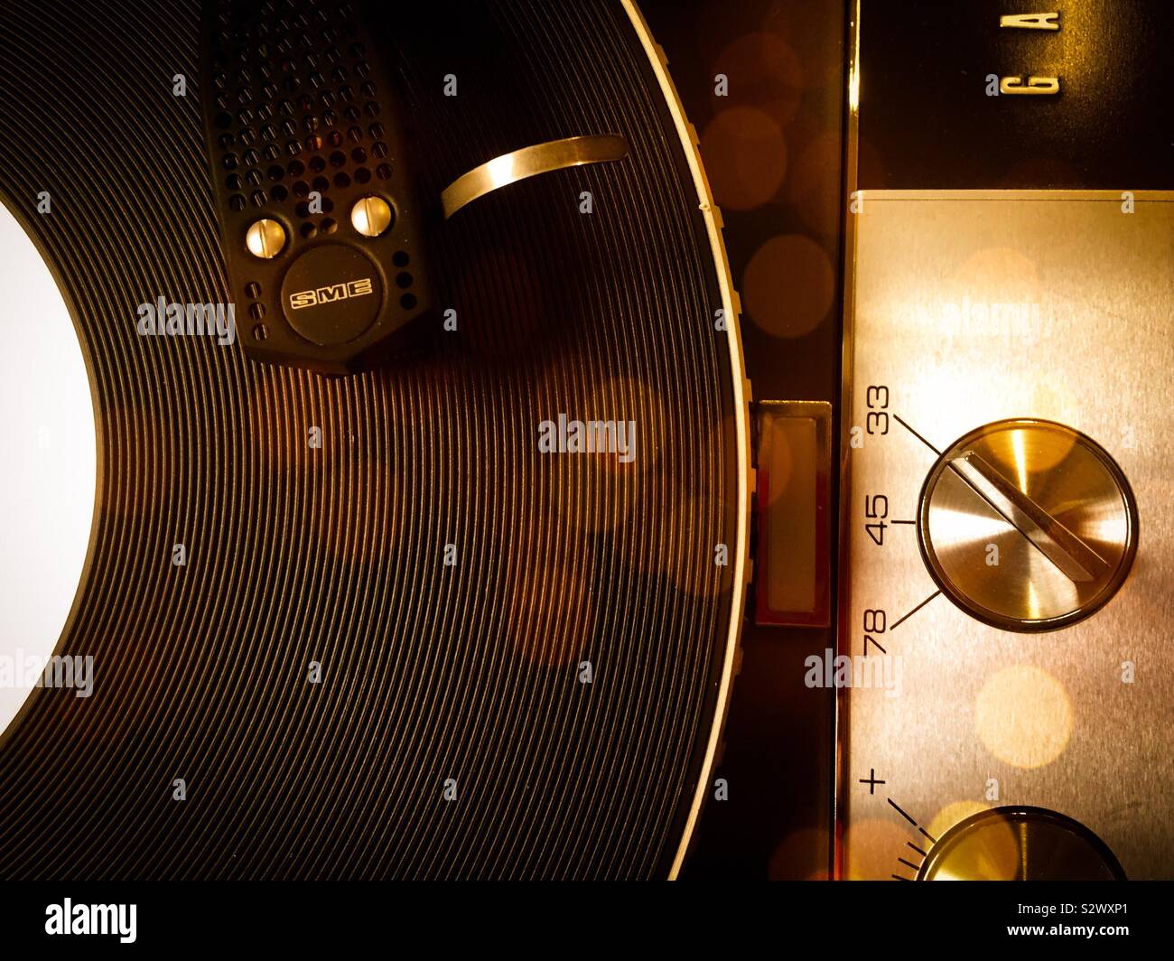 Vintage vinyl record player Stock Photo - Alamy