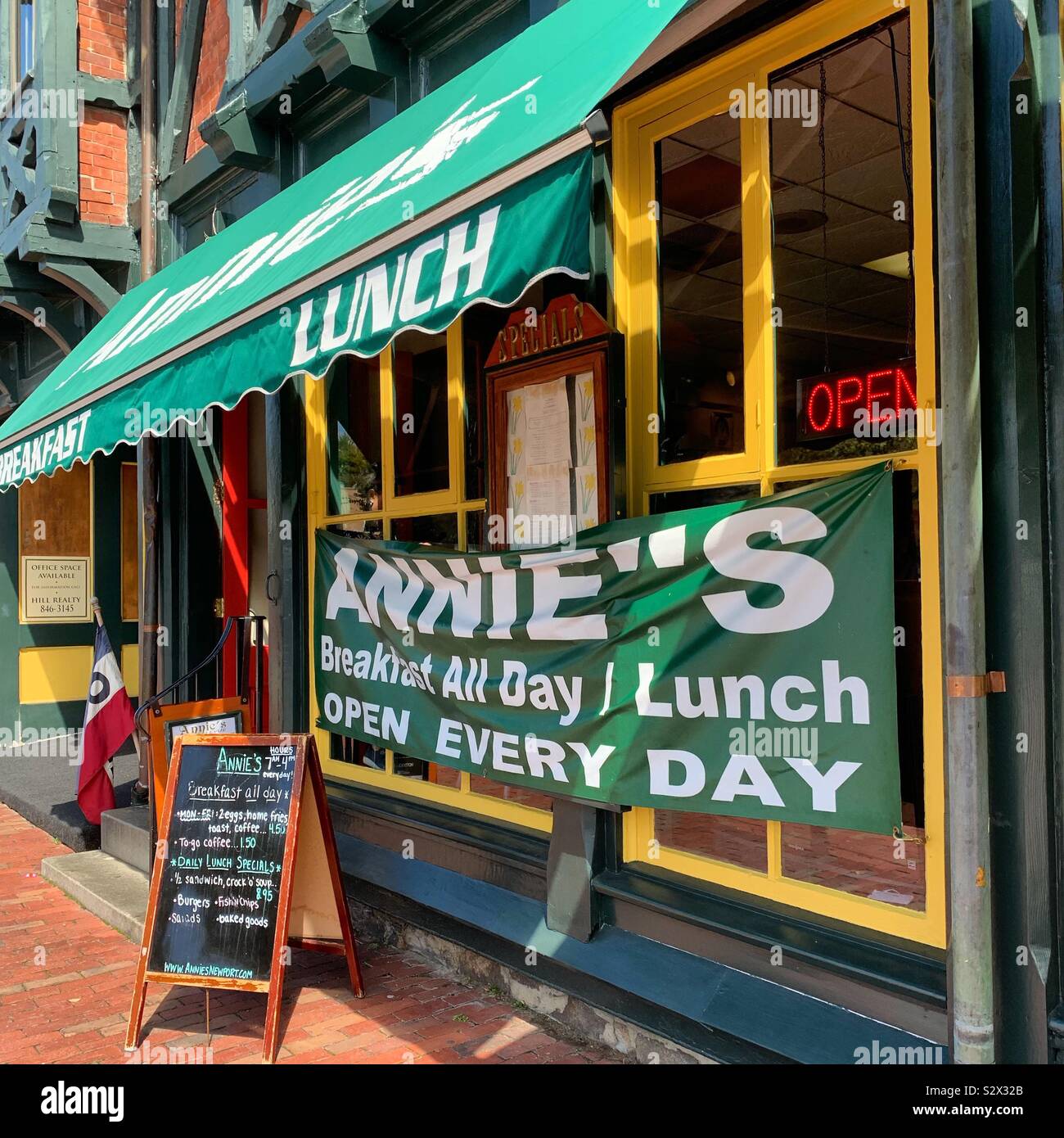 Annie’s Restaurant, Bellevue Avenue, Newport, Rhode Island, United