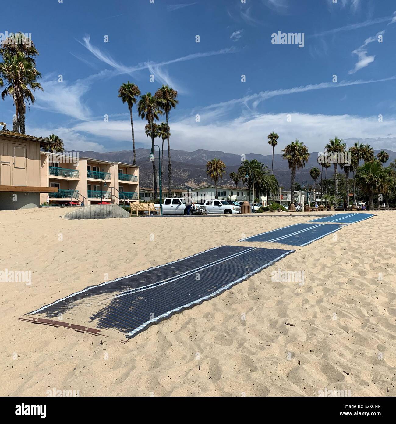 Beach access mat for wheelchair and walker users, Carpinteria