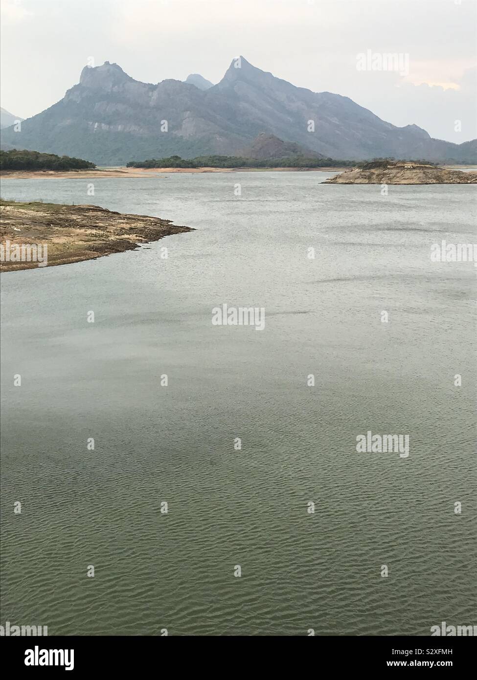 Malampuzha dam, largest reservoir in kerala Stock Photo Alamy