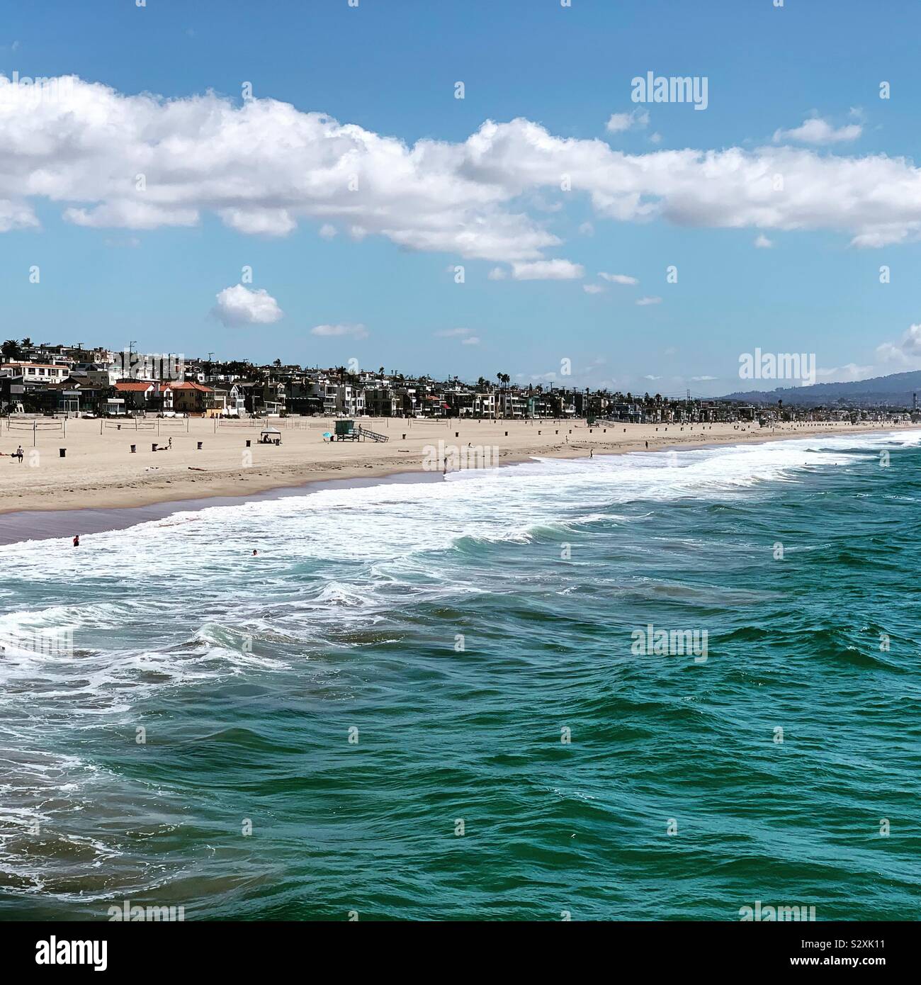 A view of the beach from Manhattan Beach Pier, Manhattan Beach, California,  United States Stock Photo - Alamy