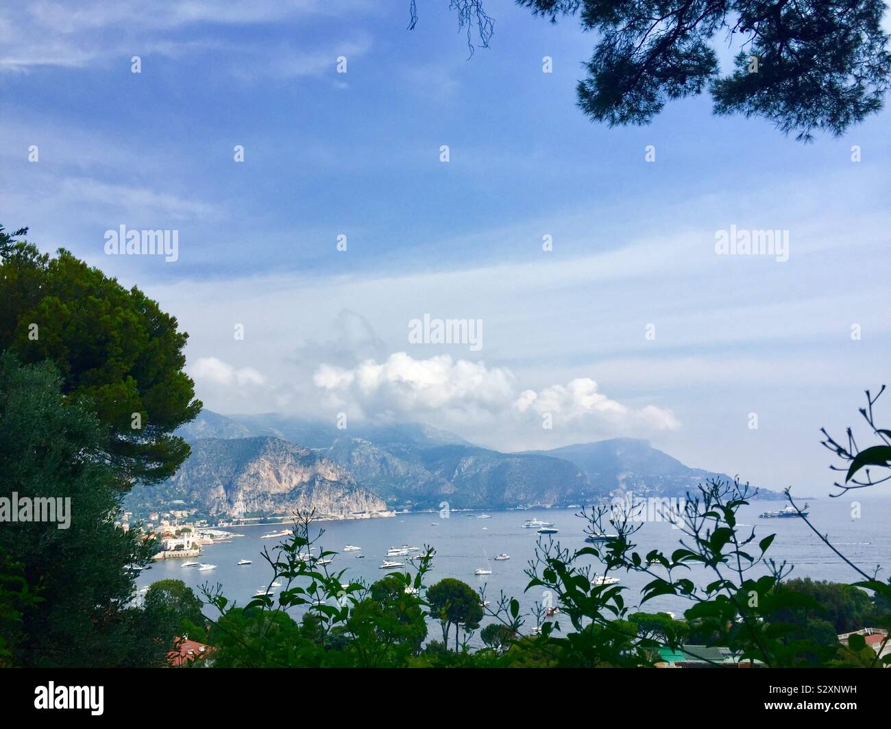 Saint jean cap ferrat beach hires stock photography and images Alamy