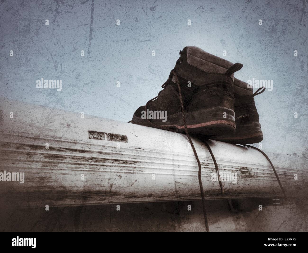 camper hiking shoes