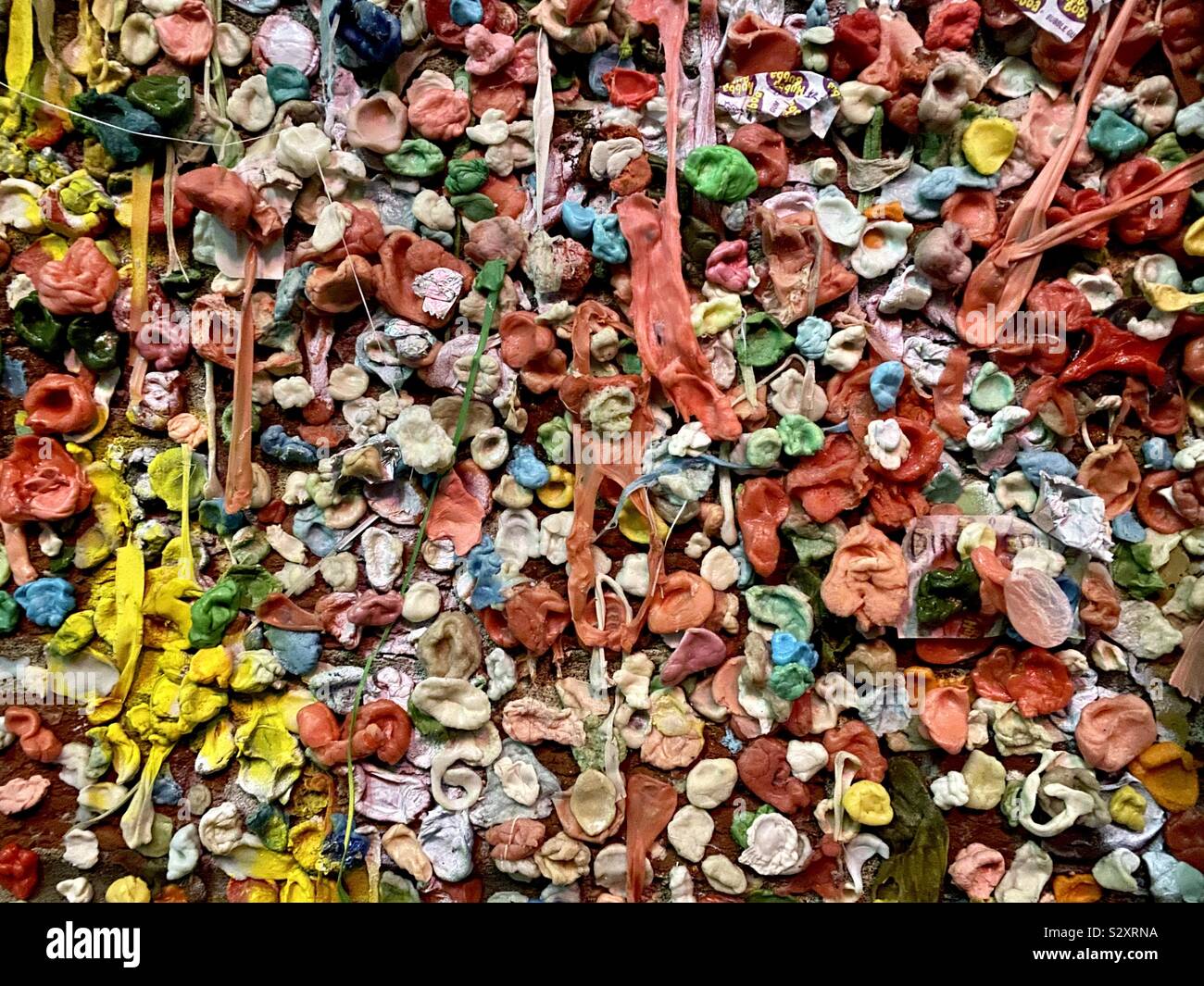 Close-up of the iconic Seattle gum wall in Post Alley, Pike Place Market, Seattle, Washington, USA Stock Photo