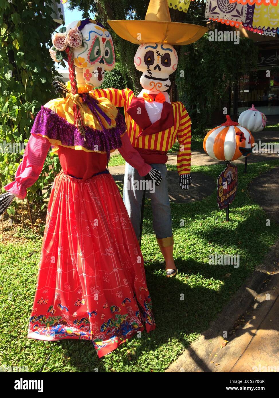 female mannequins in fancy dress 