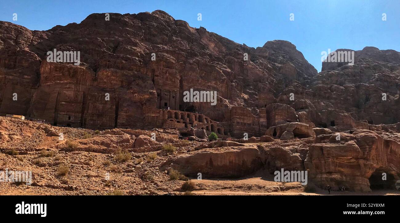 Petra tour hi-res stock photography and images - Alamy