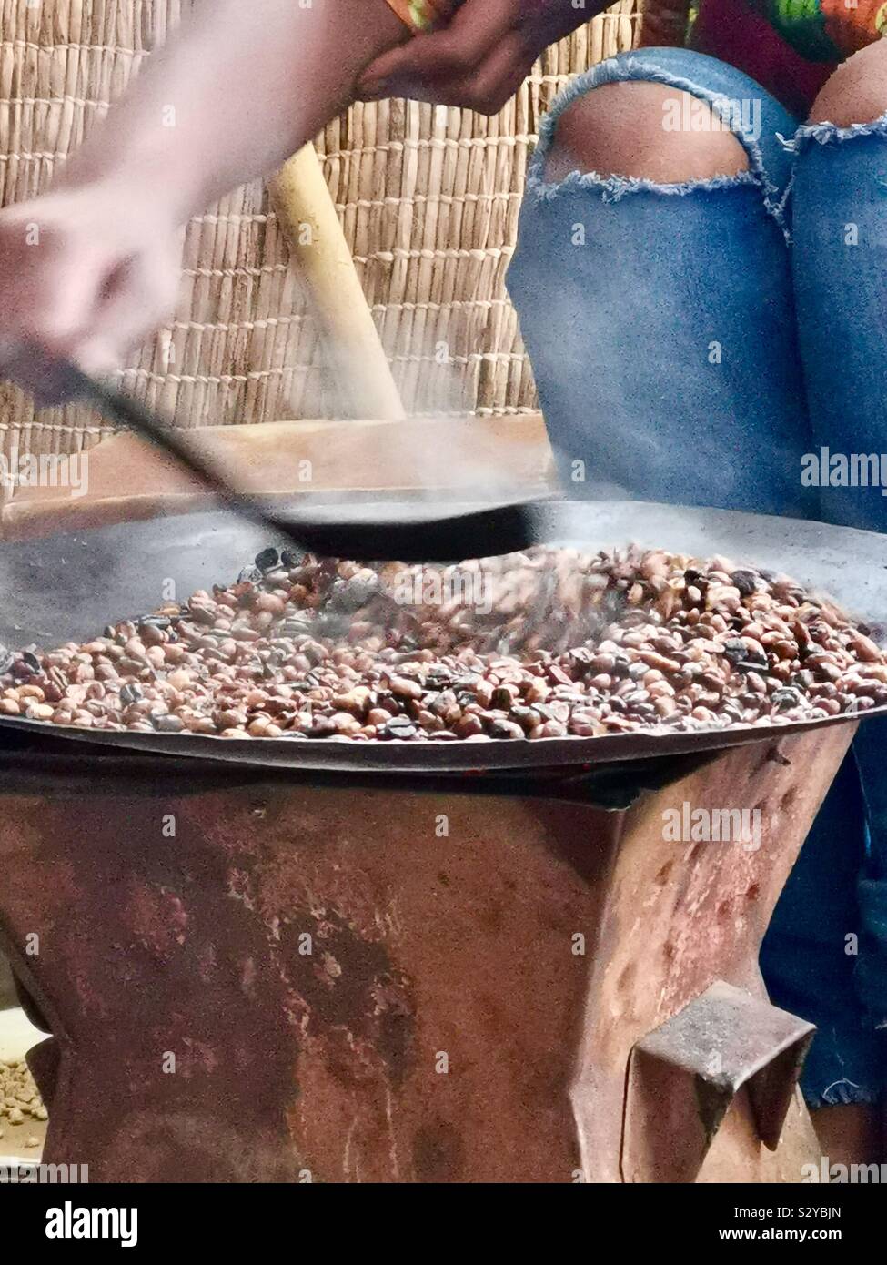 Poêle à Torréfier Le Café éthiopien - Noir, Type Air Roaster - Neuf Sous Emballage