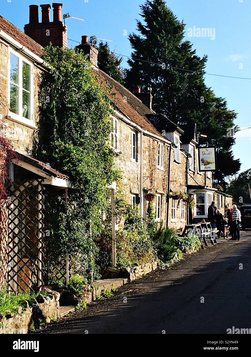 Somerset arms public house hires stock photography and images Alamy