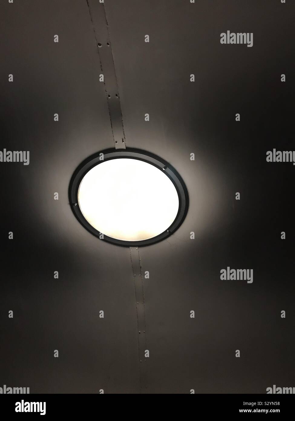 Light ceiling light hi-res stock photography and images - Alamy