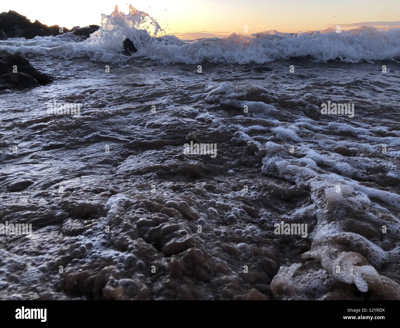 Hawaii waves hi-res stock photography and images - Alamy