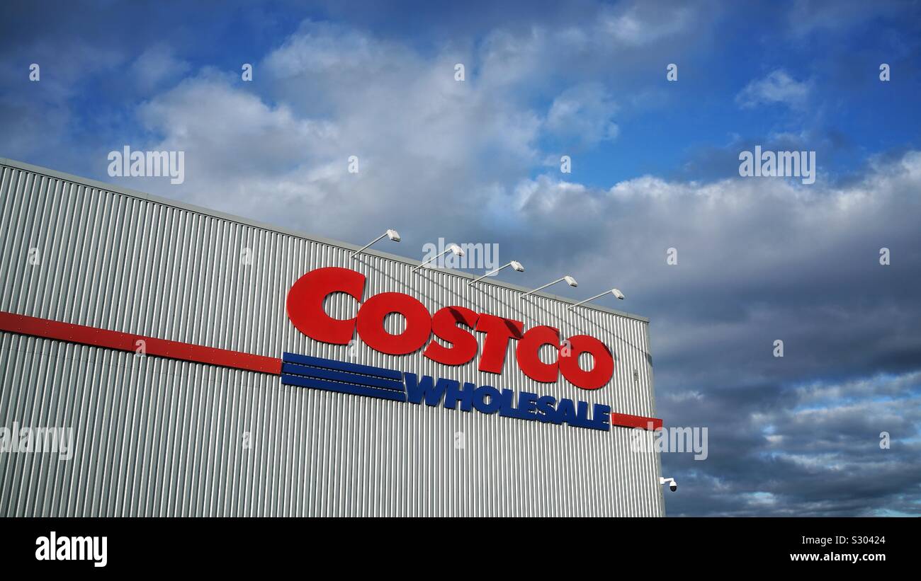 Costco warehouse Stock Photo