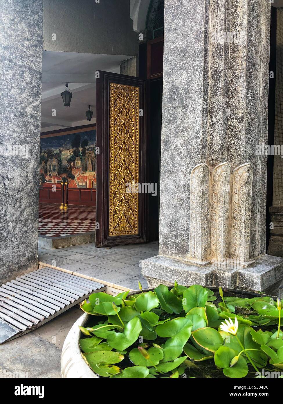 Entrance to the Royal Palace in Phnom Penh, Cambodia. Stock Photo