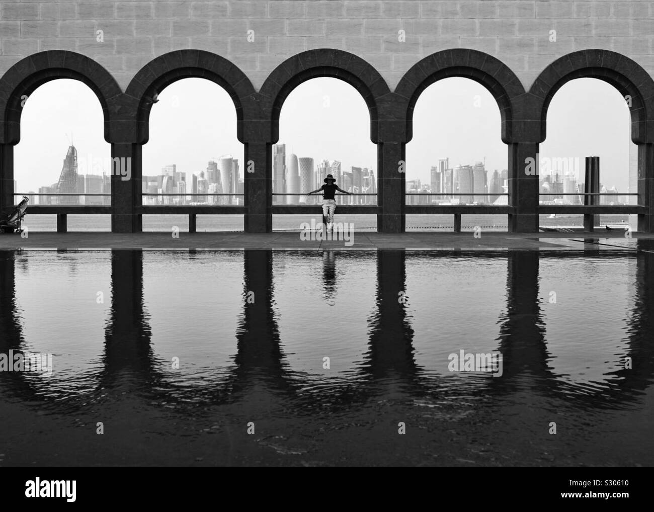 Qatar doha Black and White Stock Photos & Images Alamy