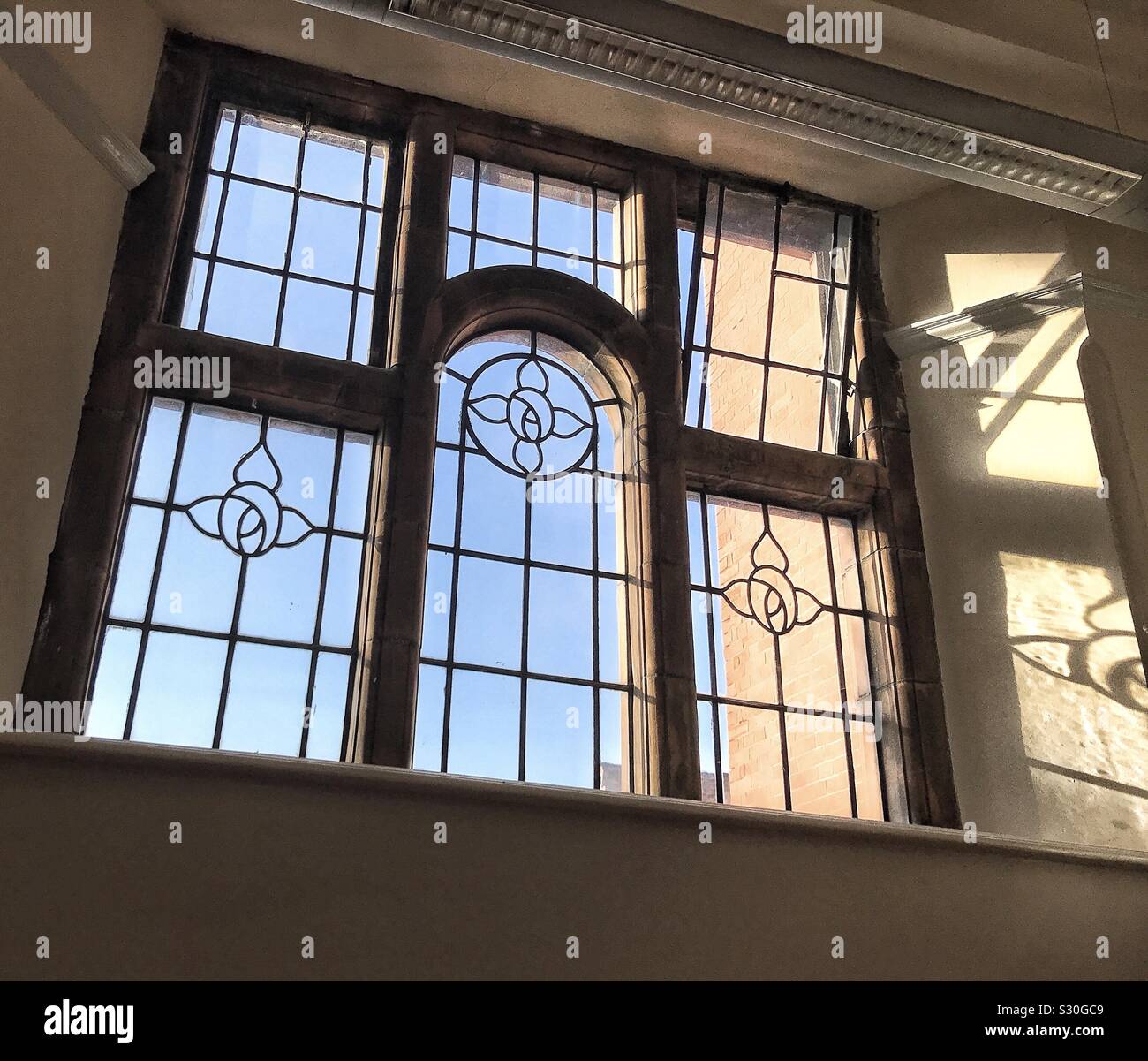 Edwardian leaded window Stock Photo - Alamy
