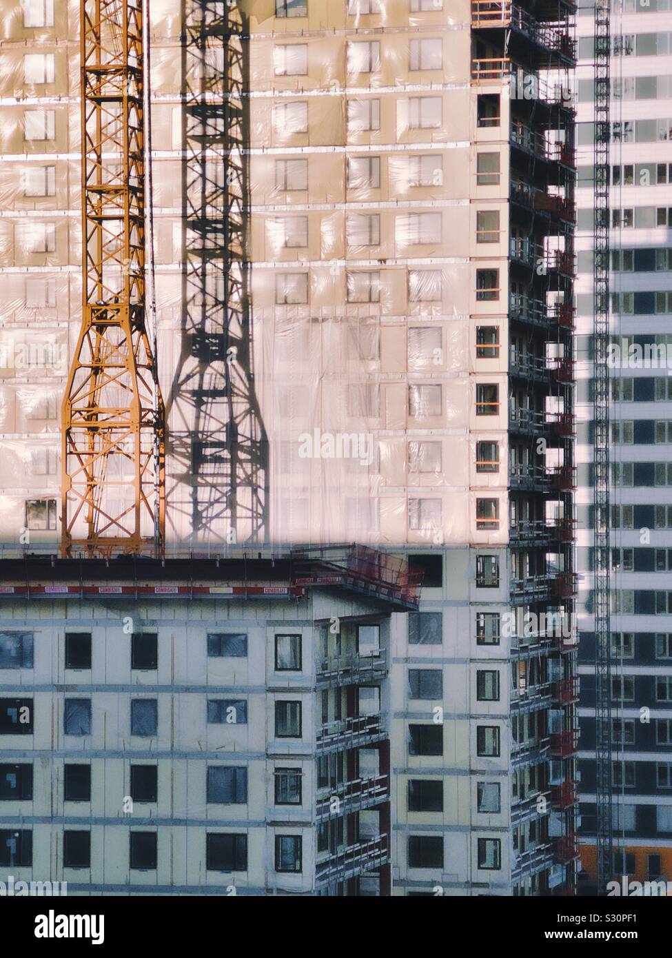 Shadow architecture hi-res stock photography and images - Alamy