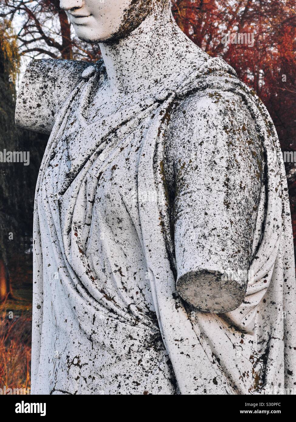 Statue broken limb hires stock photography and images Alamy