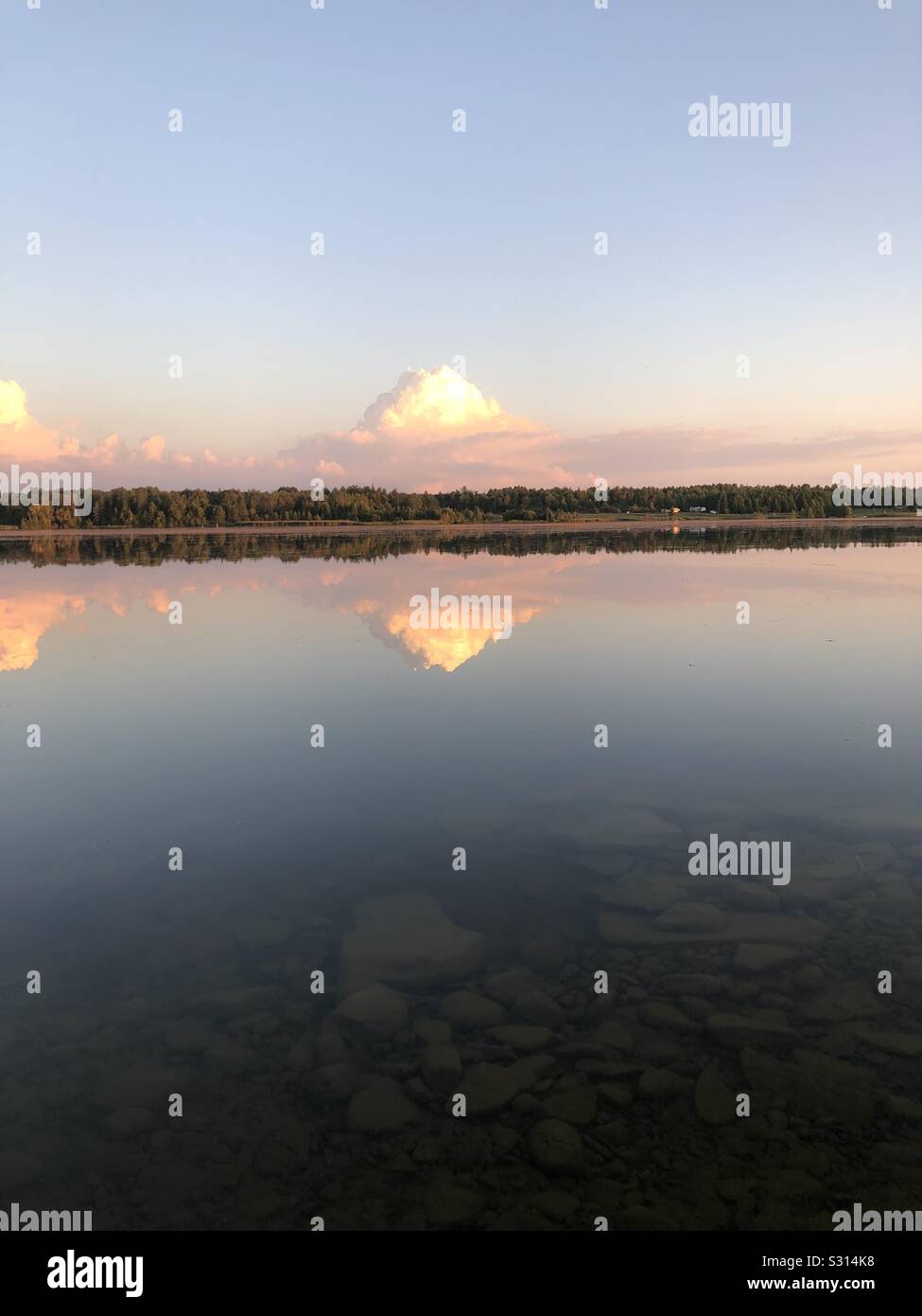 The heaven and the earth hi-res stock photography and images - Alamy