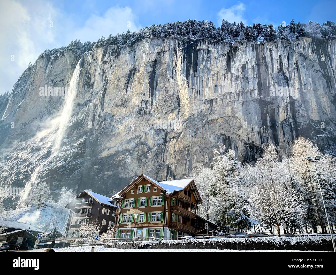 lauterbrunnen-and-winter-hi-res-stock-photography-and-images-alamy