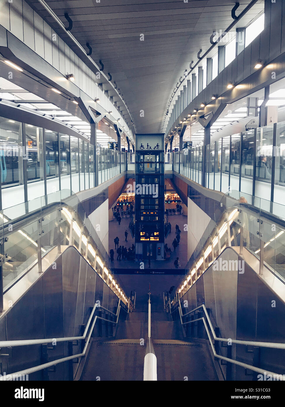The new designed concourse at London Bridge Station - Smartphone Captured Stock Image