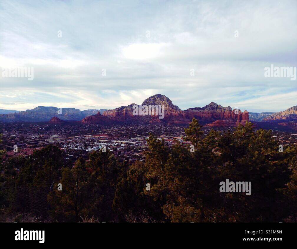 Sedona, Az Thunder Mountain Stock Photo Alamy