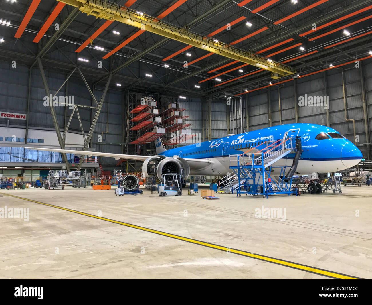 Boeing engine repair hi-res stock photography and images - Alamy