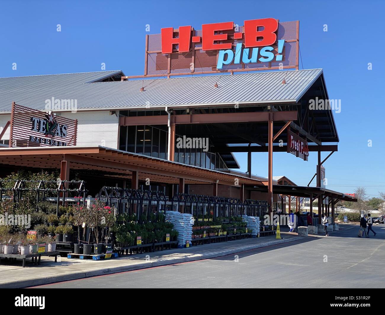 HEB store entrance in San Antonio, Texas Stock Photo Alamy