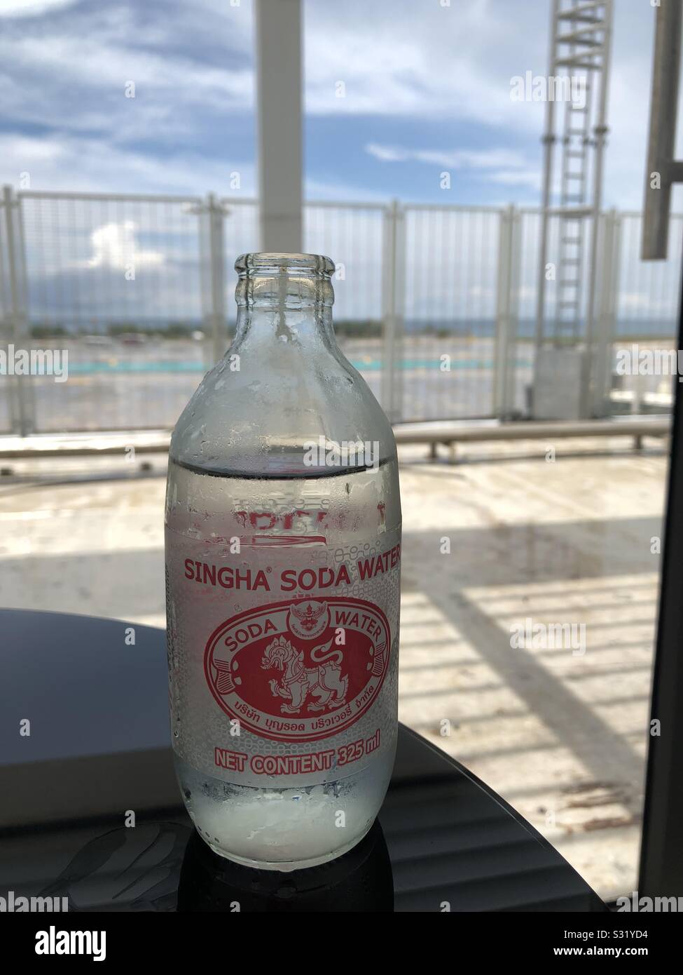 Seltzer bottle hires stock photography and images Alamy