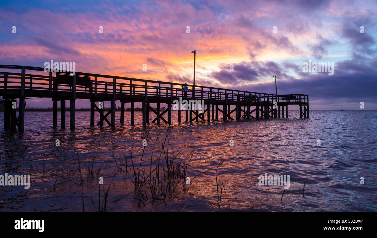 Beautiful evening sky hi-res stock photography and images - Alamy