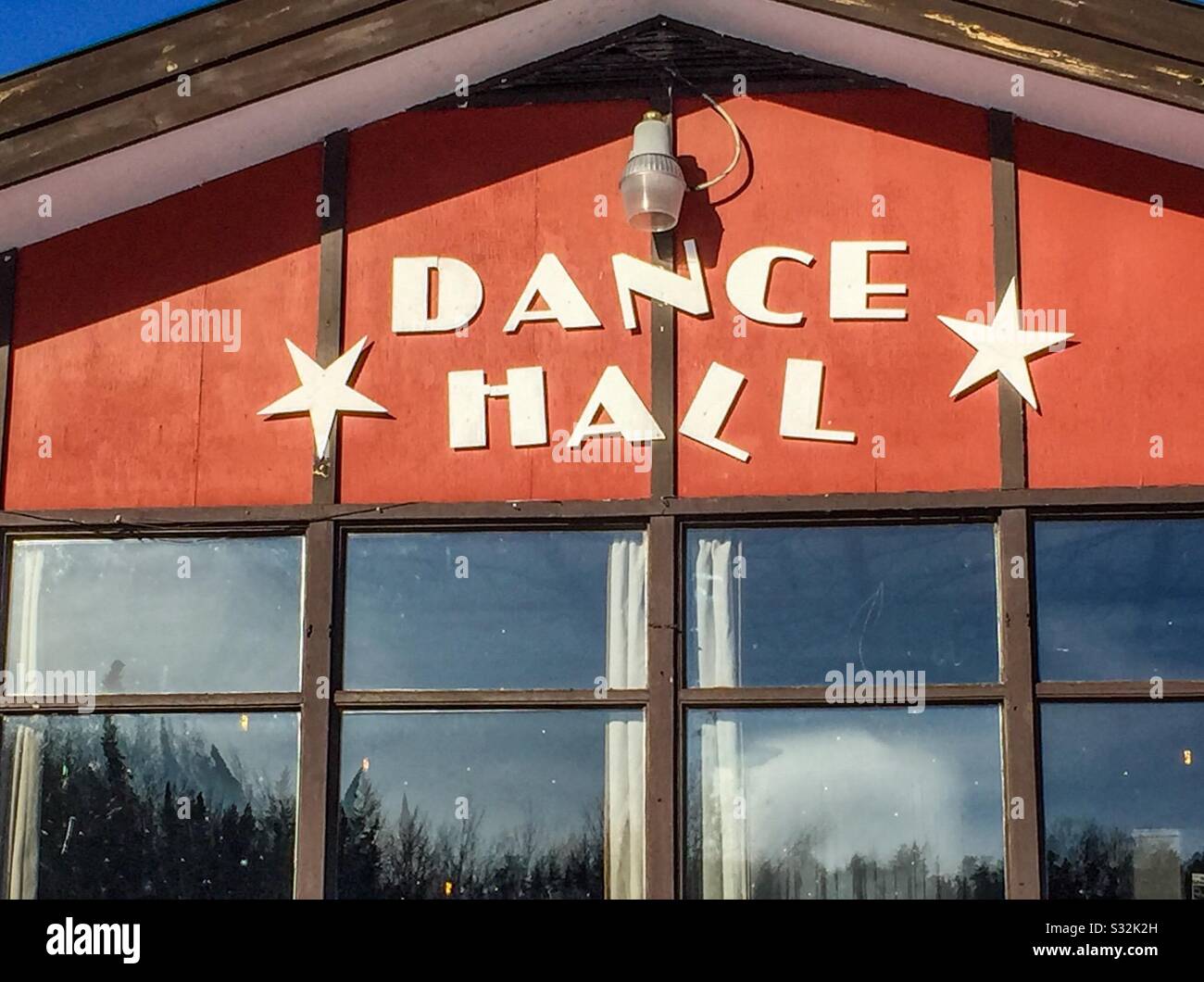 retro colorado chalet font