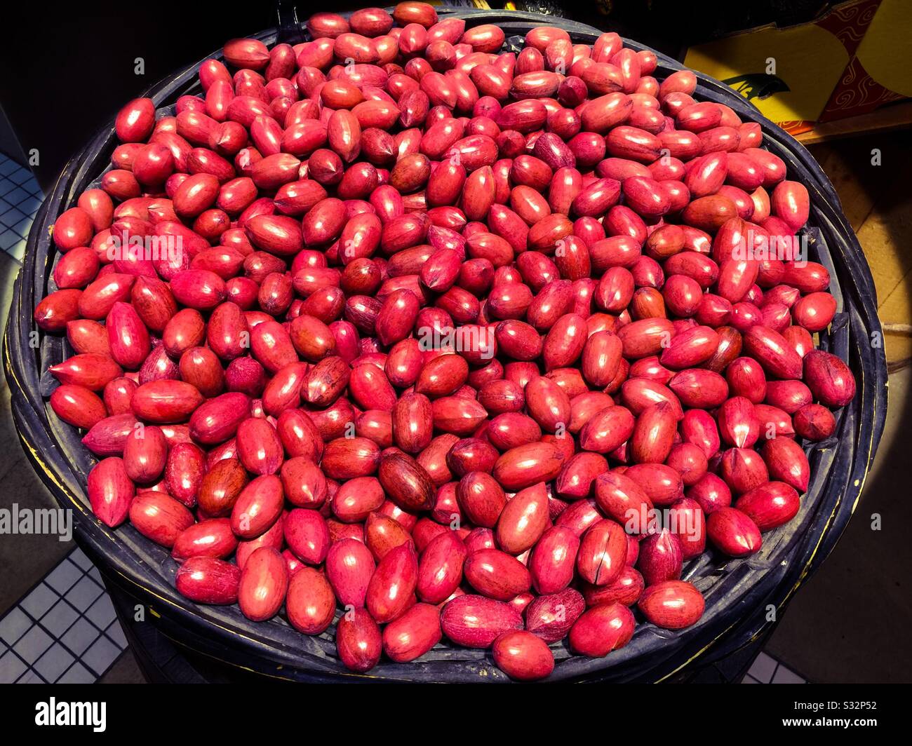 Prime quality pecans in the shell Stock Photo