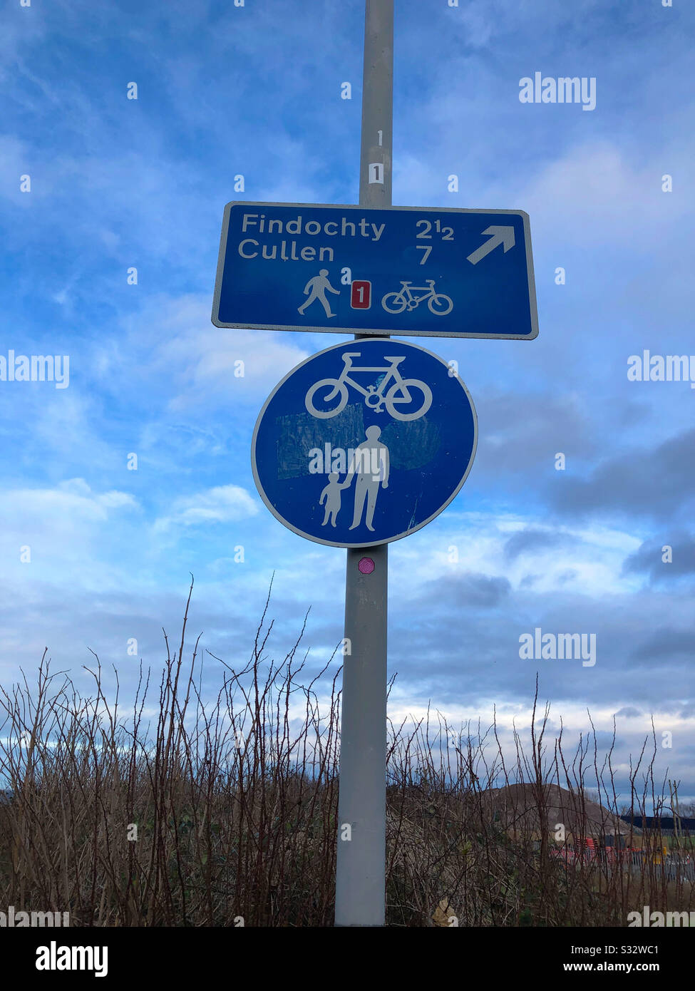 Sign on a walking trail, Buckie, Moray ( Banffshire), Scotland, UK Stock Photo