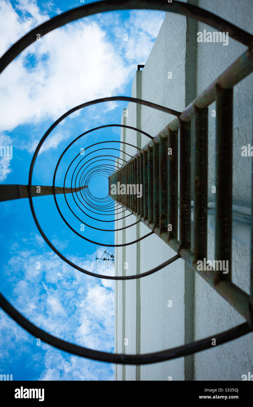 Steel ladder hires stock photography and images Alamy