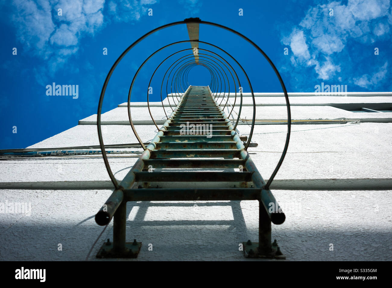 Steel ladder hires stock photography and images Alamy