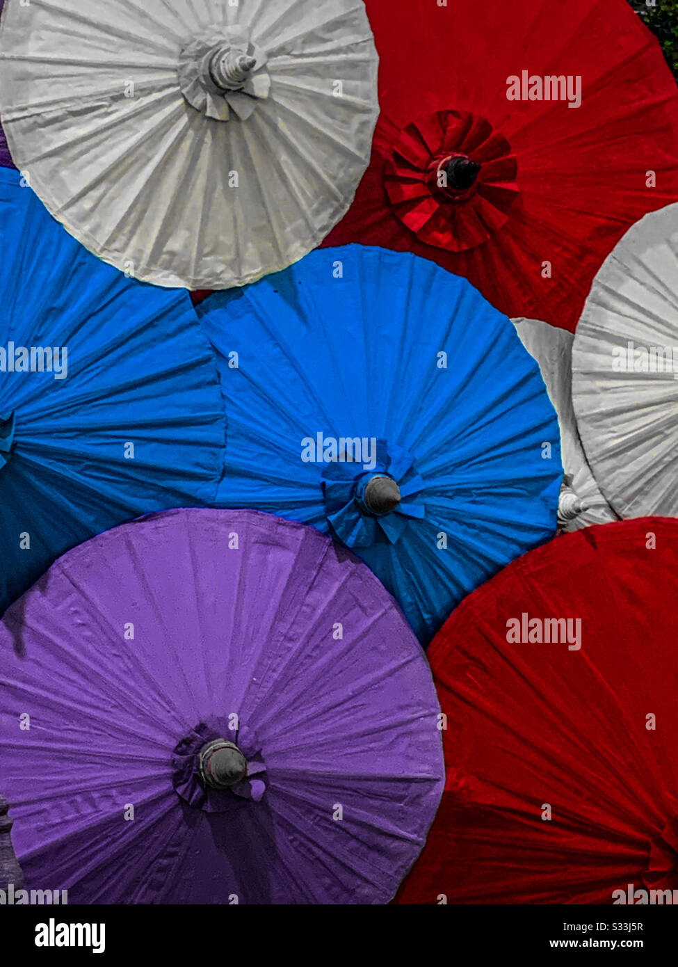 Traditional thai umbrellas hires stock photography and images Alamy