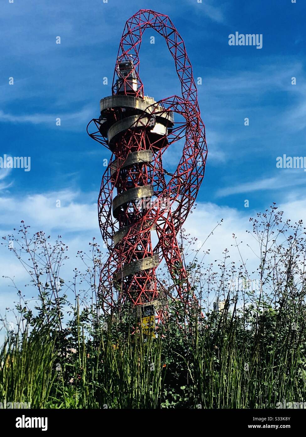 Olympic park London sculpture orbit Stock Photo Alamy