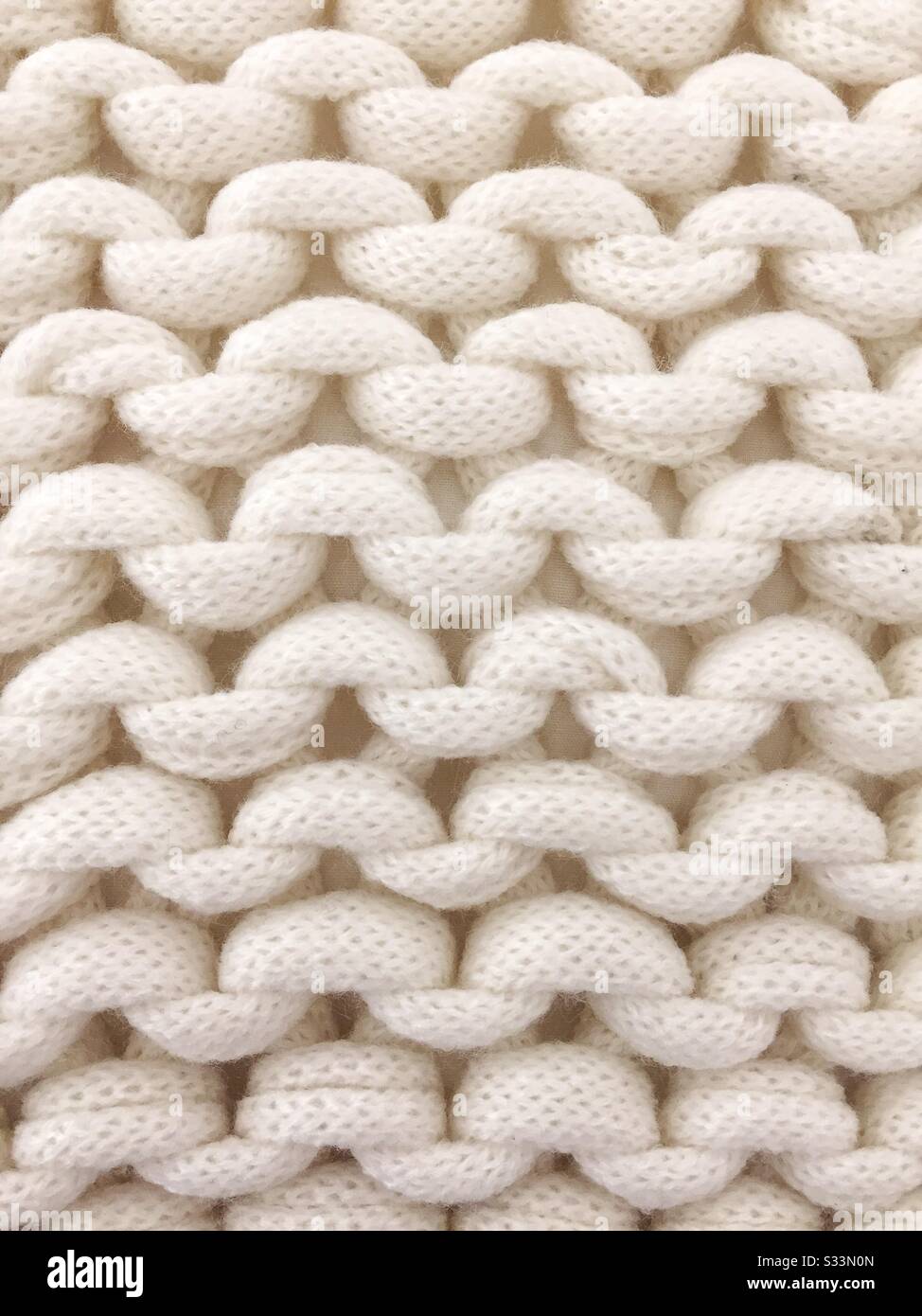 Chunky knit sweater hi-res stock photography and images - Alamy