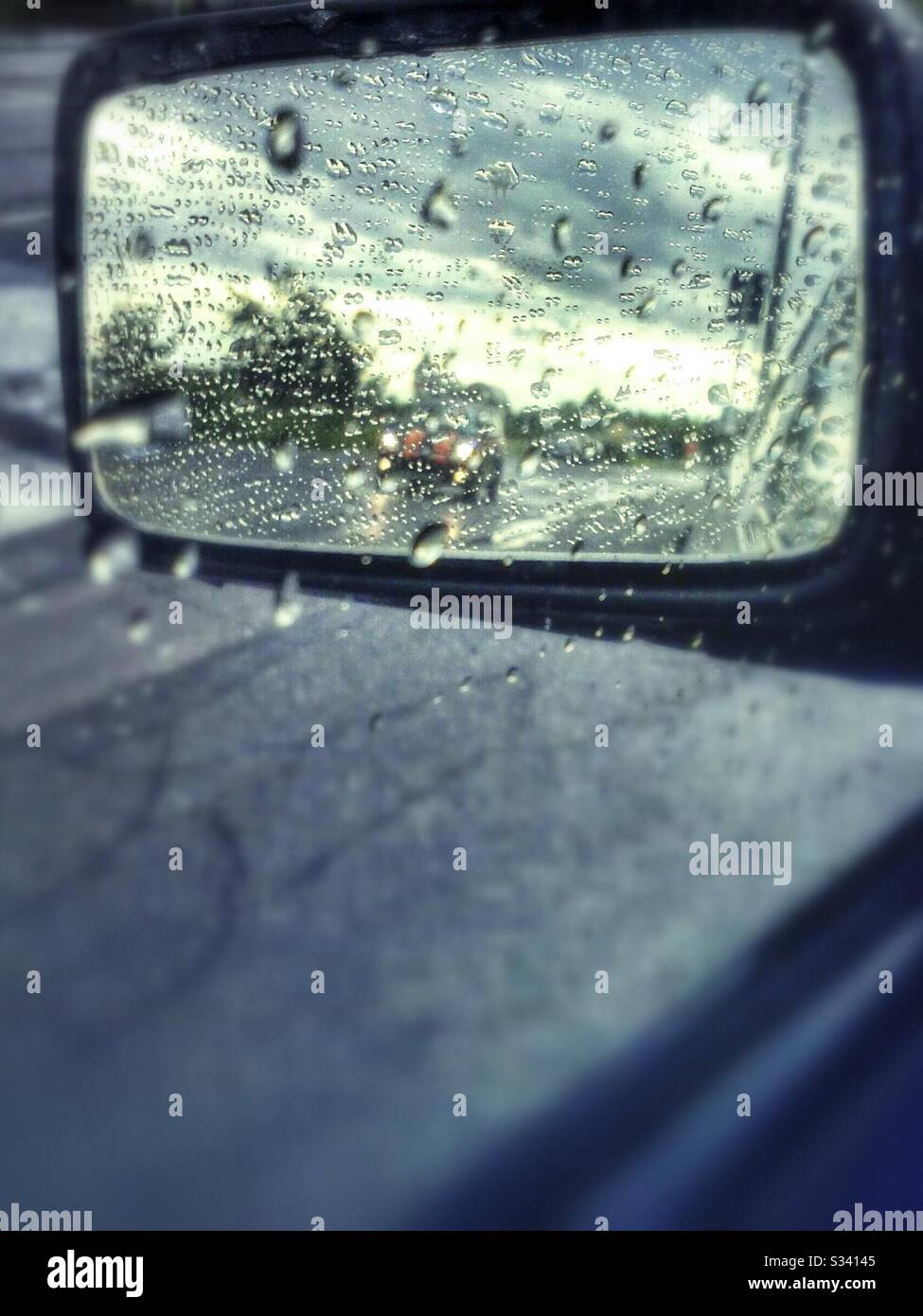 Car rain nobody hi-res stock photography and images - Alamy