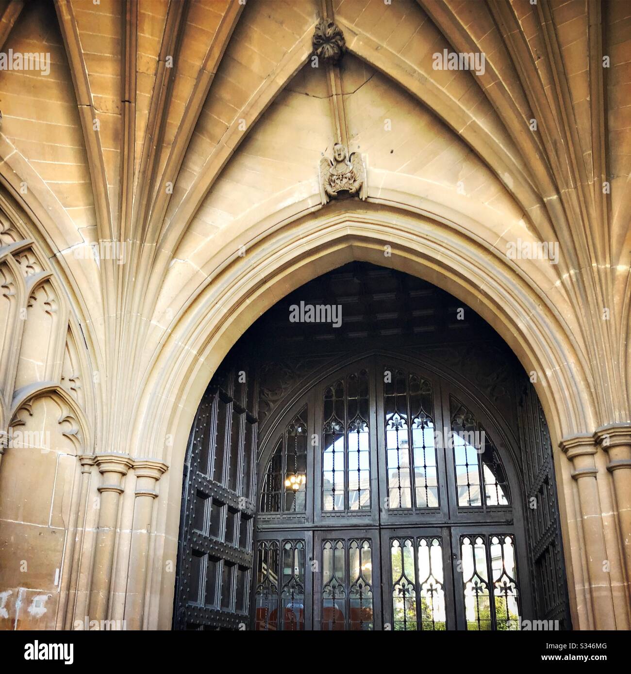 Gothic architectural elements hires stock photography and images Alamy