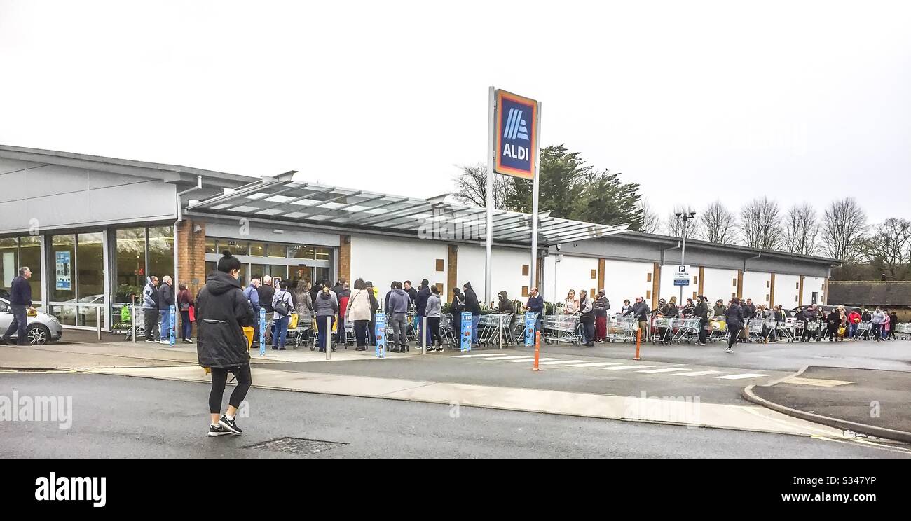Northampton, Queue at Aldi store Wellingborough road before opening